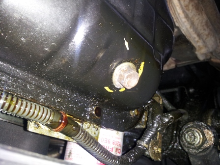 1999 Nissan maxima power steering fluid leak #9
