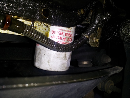 1999 Nissan maxima power steering fluid leak #4